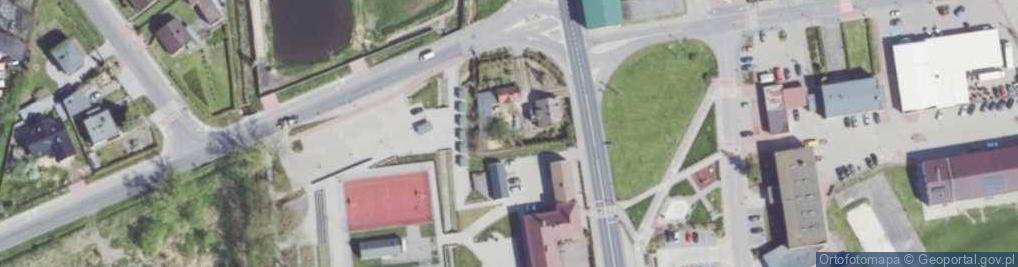 Zdjęcie satelitarne Kościół w Ciasnej5