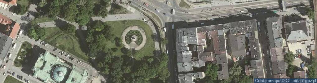 Zdjęcie satelitarne Krakov, Stare Miasto, Planty, podchod a ulice
