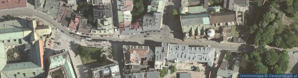 Zdjęcie satelitarne Krakov, Stare Miasto, ulice Dominikańska, tramvaj III