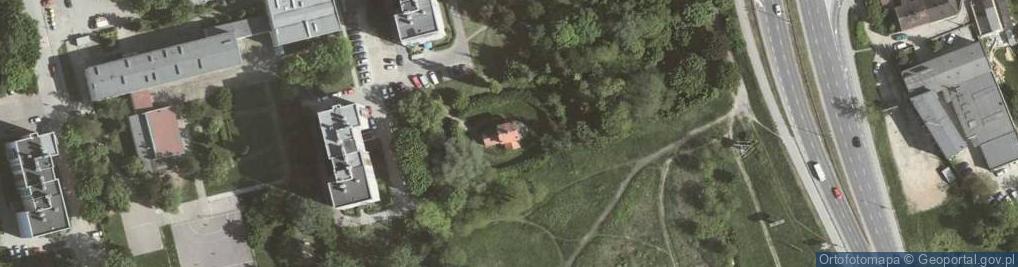Zdjęcie satelitarne Krakow kosciol 20070807 1646