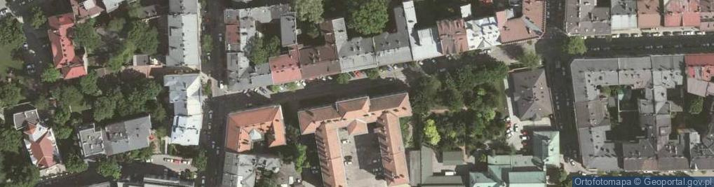 Zdjęcie satelitarne Krakow-V LO podworze
