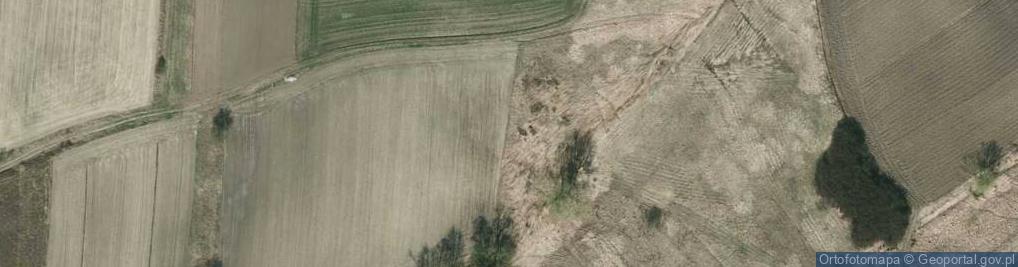Zdjęcie satelitarne Lezany - dom ludowy