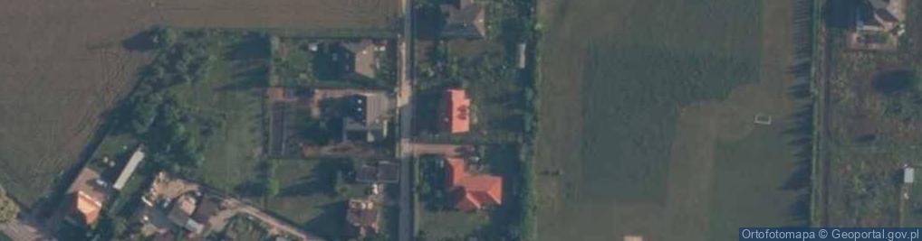 Zdjęcie satelitarne Lezno kosciol i dzwonnica