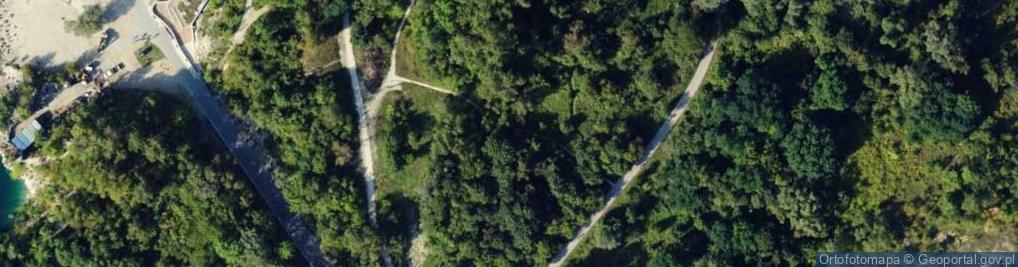Zdjęcie satelitarne Limestone rocks in Zakrzówek2