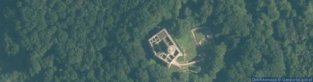 Zdjęcie satelitarne Lipowiec zamek1