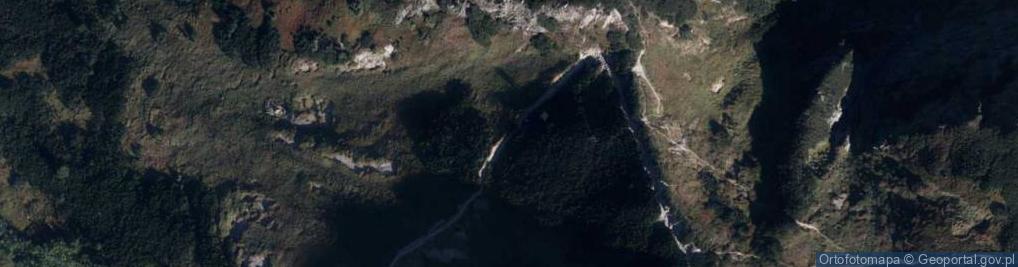Zdjęcie satelitarne Mały Staw Polski ze szlaku przez Świstówkę