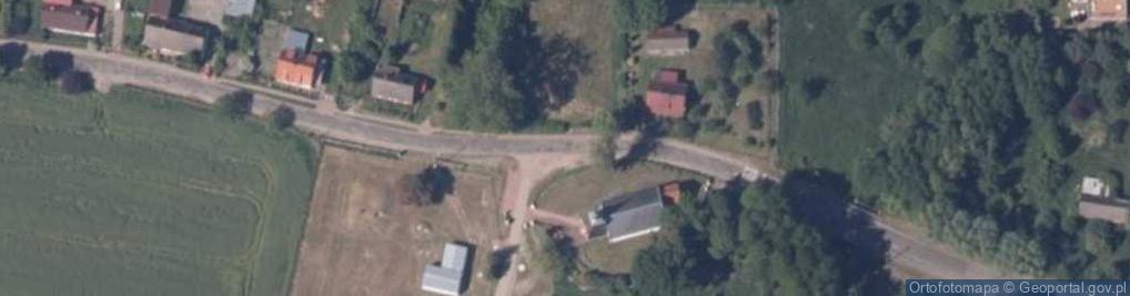 Zdjęcie satelitarne Mechowo strumyk