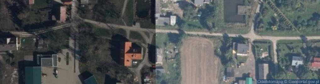 Zdjęcie satelitarne Milocin dom mennonitow kolumnada 1