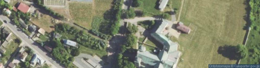Zdjęcie satelitarne Mstów kościół wejście 01.08.09 p
