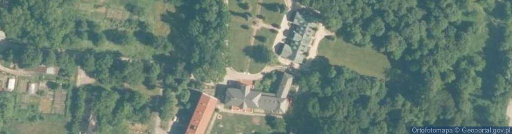 Zdjęcie satelitarne Nagłowice manor house
