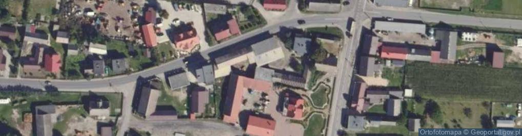 Zdjęcie satelitarne Ołobok, kośc. cment.