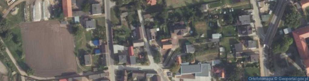 Zdjęcie satelitarne Osieczna kościół 2