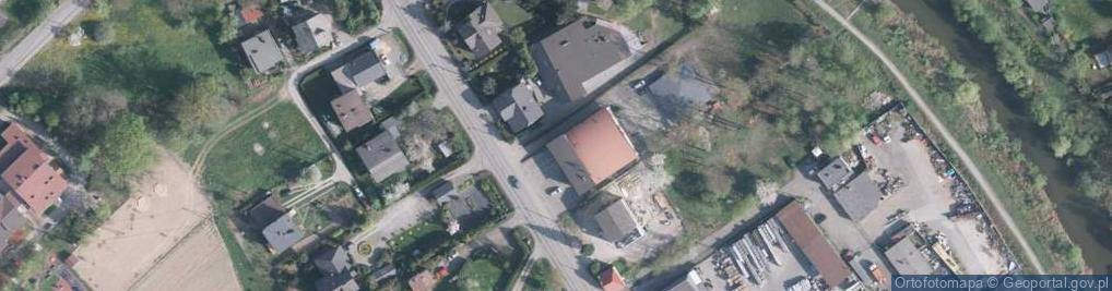 Zdjęcie satelitarne POL Górki Małe OSP i krzyż