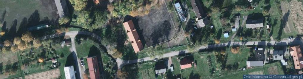 Zdjęcie satelitarne POL Ochaby Stadnina Koni 3
