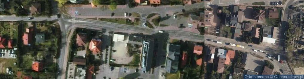 Zdjęcie satelitarne POL Stare Babice church