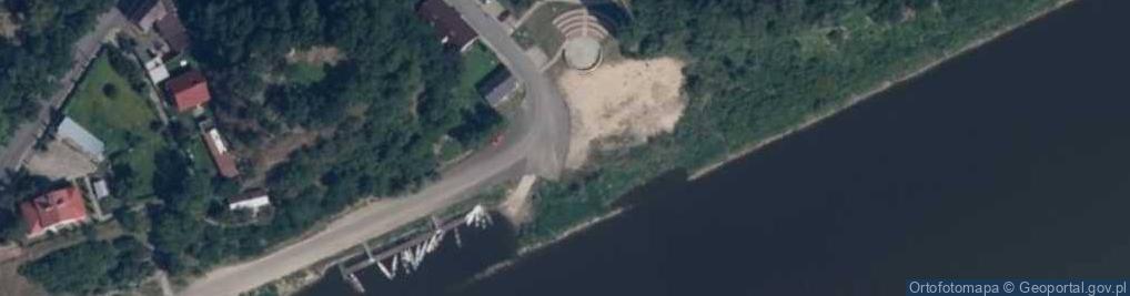 Zdjęcie satelitarne POL Wyszogród castle hill