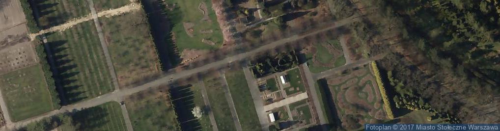 Zdjęcie satelitarne Poland. Warsaw. Powsin. Botanical Garden 063