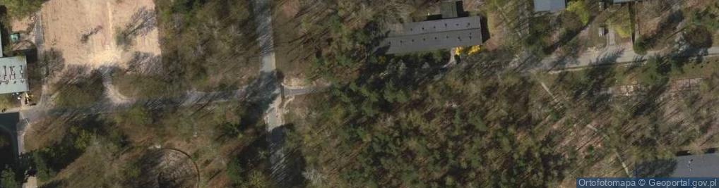 Zdjęcie satelitarne Reaktor Maria w Swierku
