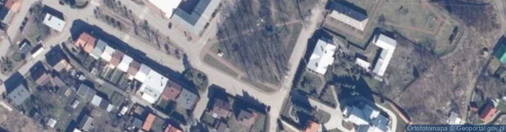 Zdjęcie satelitarne Solec nad Wisla kosciol 2