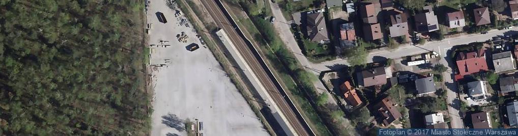 Zdjęcie satelitarne Stacja kolejowa Zielonka Bankowa(2)