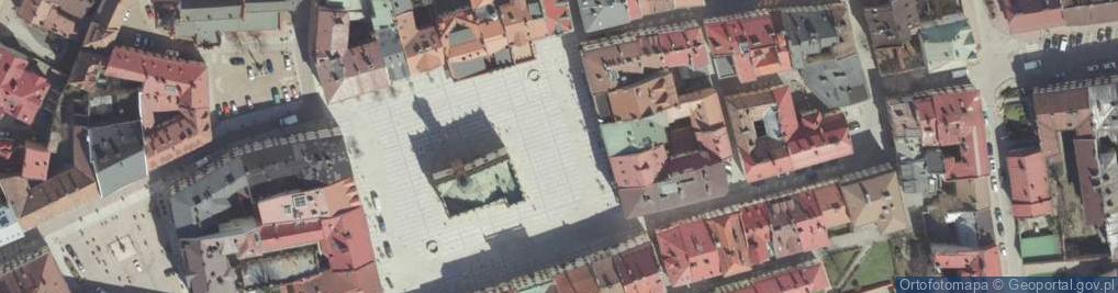 Zdjęcie satelitarne Tarnów, centrum města, Rynek, historický dům