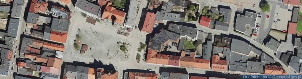 Zdjęcie satelitarne Tarnowskie Góry - Rynek - Kamienice 03