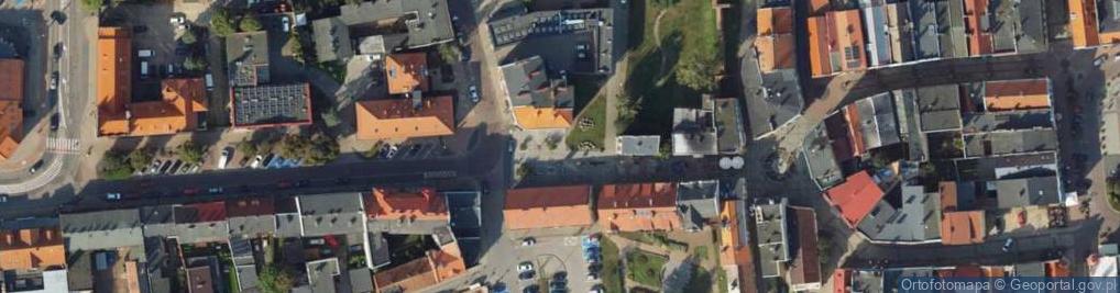 Zdjęcie satelitarne Tczew, Jarosława Dąmbrowskiego, budova knihovny II
