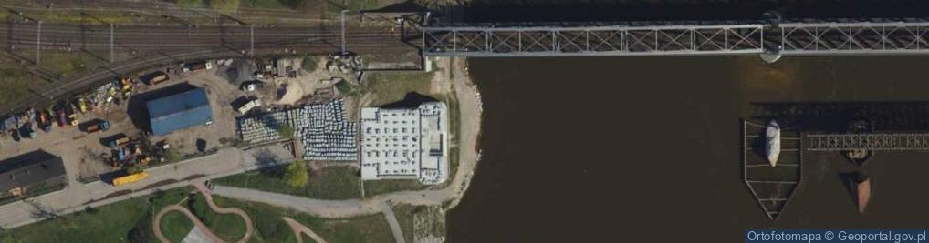 Zdjęcie satelitarne Tczew, silniční most, pohled osou mostu