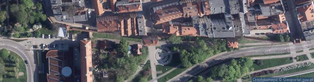 Zdjęcie satelitarne Torun brama Klasztorna