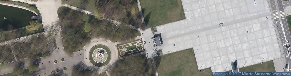 Zdjęcie satelitarne Varšava, Śródmieście, plac Marszalka Józefa Piłsudskiego, hrob neznámého vojáka