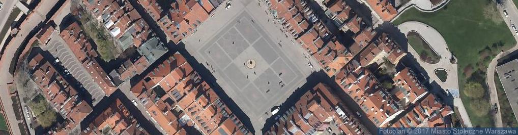 Zdjęcie satelitarne Warsaw - Old Town Market Square - Barss' Side 