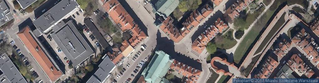 Zdjęcie satelitarne Warszawa, kosciol sw. Jacka, dzwonnica