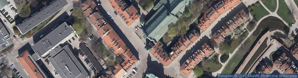 Zdjęcie satelitarne Warszawa, kosciol sw. Jacka, wnetrze 1