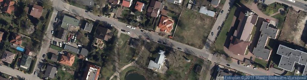 Zdjęcie satelitarne Warszawa-Wlochy, kosciol ewangelicki 2