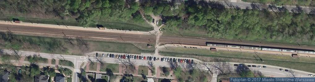 Zdjęcie satelitarne Warszawa Wola Grzybowska train station (2)