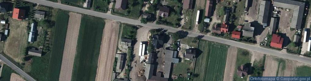 Zdjęcie satelitarne Wesolowka-ruiny-dworu-090117-144016