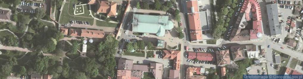 Zdjęcie satelitarne Wieliczka, detail střechy
