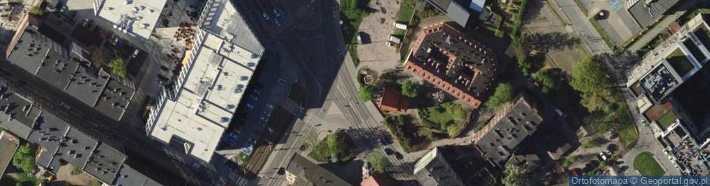 Zdjęcie satelitarne Wroclaw kosciol swLazarza od ogrodu