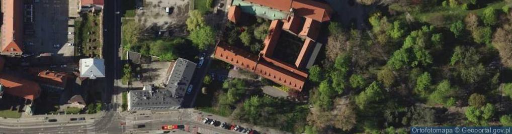 Zdjęcie satelitarne Wroclaw Muzeum Architektury