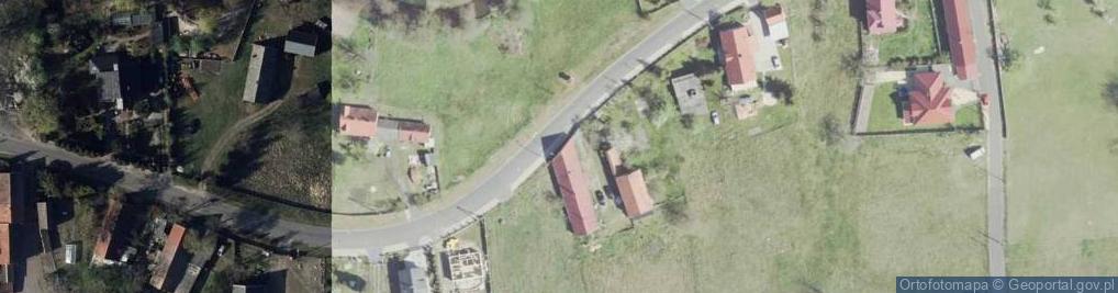 Zdjęcie satelitarne Zakecie kosciol