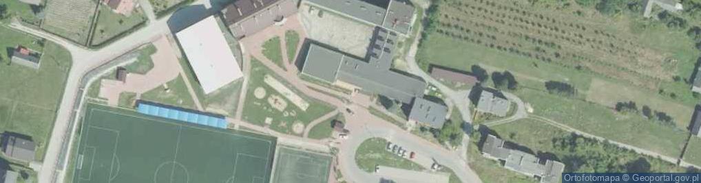 Zdjęcie satelitarne Gminny Zespół Szkół