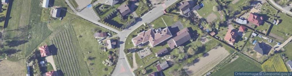 Zdjęcie satelitarne Zespół Szkół i Placówek Oświatowych