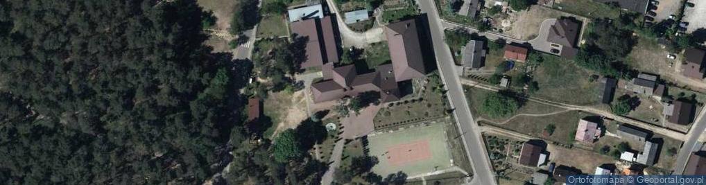 Zdjęcie satelitarne Zespół Szkół i Placówek Oświatowych