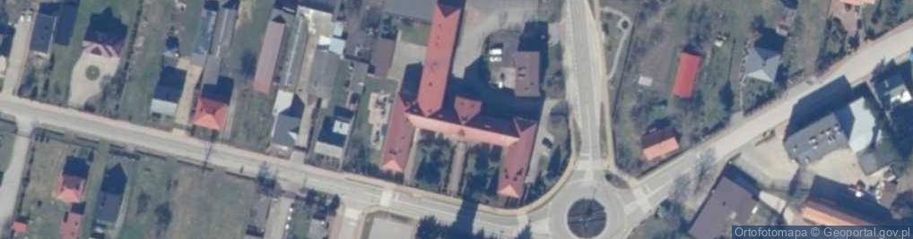 Zdjęcie satelitarne Zespoł Szkół im. Jana Pawła II w Tczowie