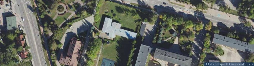 Zdjęcie satelitarne Zespół Szkół Sióstr Salezjanek Im. Jana Pawła II