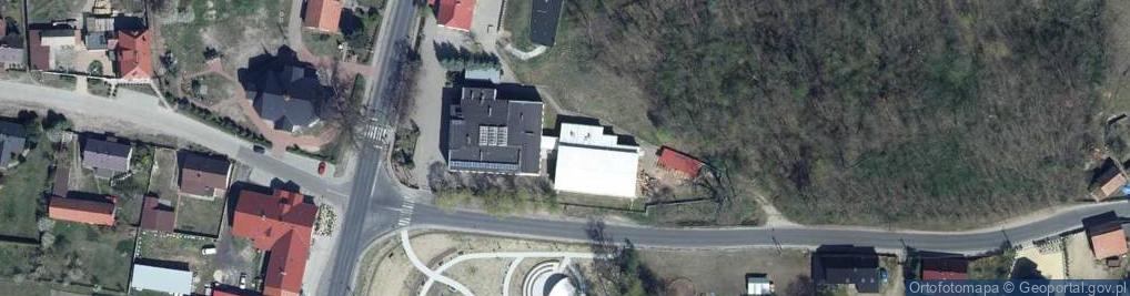 Zdjęcie satelitarne Zespół Szkół w Lubięcinie