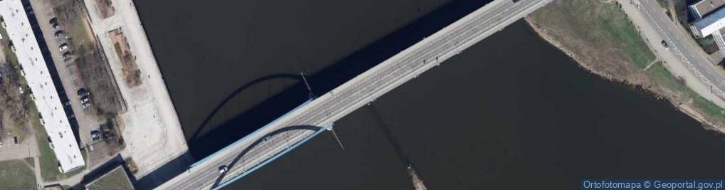 Zdjęcie satelitarne most drogowy [WWŻ5,35]- rz. Odra [584,1]