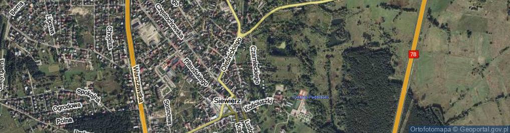 Zdjęcie satelitarne Czarnieckiego Stefana, hetm. ul.