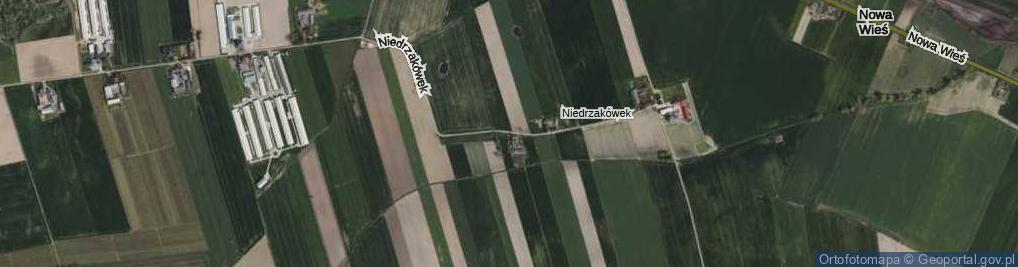 Zdjęcie satelitarne Niedrzakówek ul.
