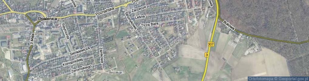 Zdjęcie satelitarne Pasaż Chrzanowskiego Bernarda ul.